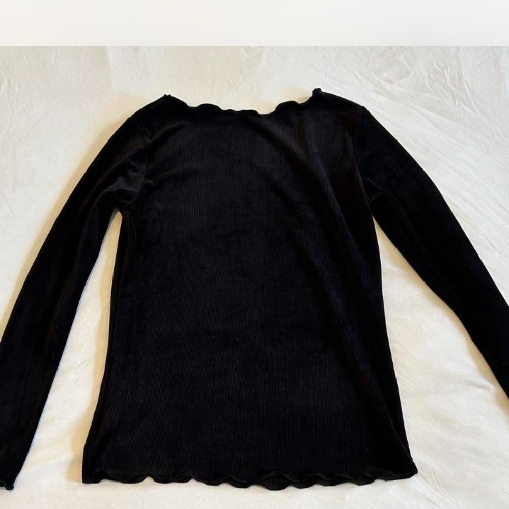 Cute lettuce trim top